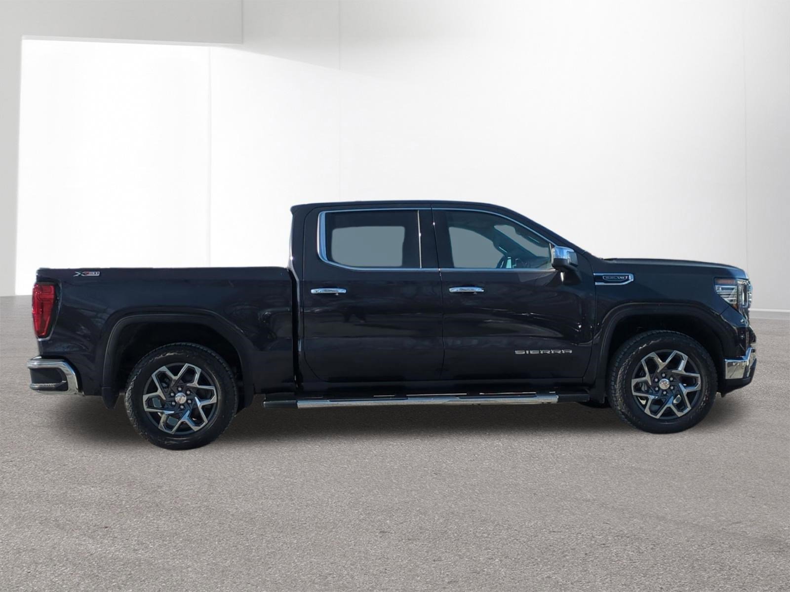 New 2026 GMC Sierra 1500 SLT w/ SLT Premium Plus Package image 4