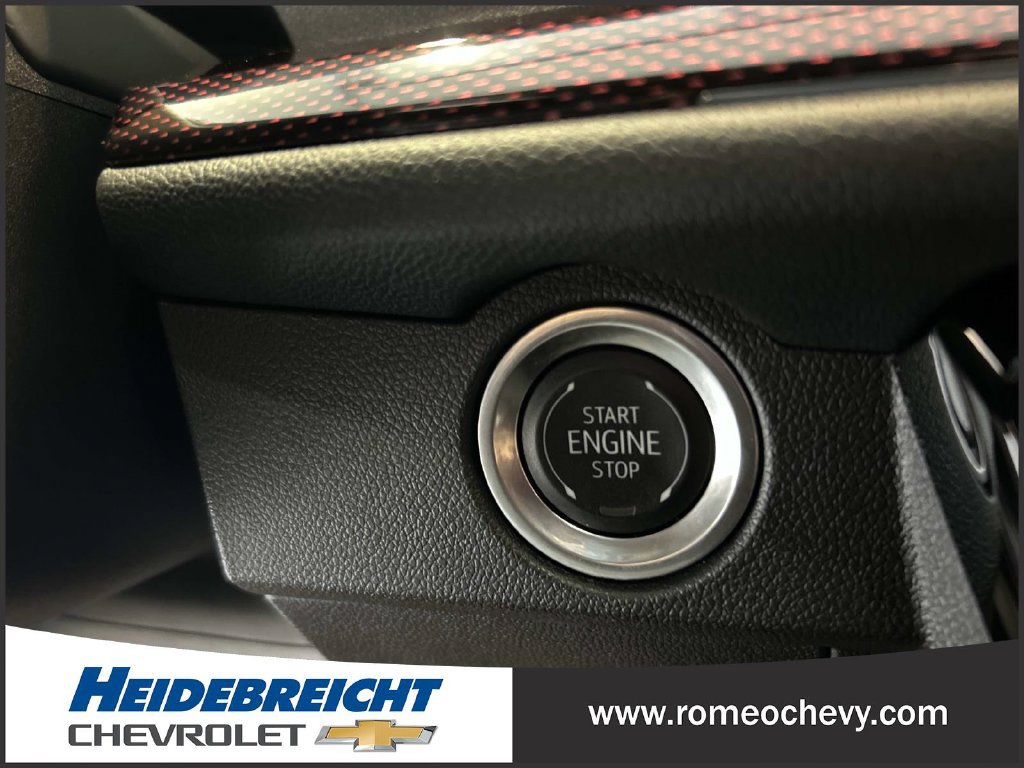 Certified 2024 Chevrolet Traverse Z71 w/ LPO, Floor Liner Package AWD/4WD image 29