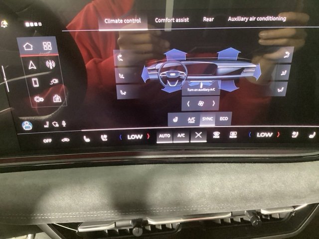 New 2025 Audi S6 e-tron Prestige image 24