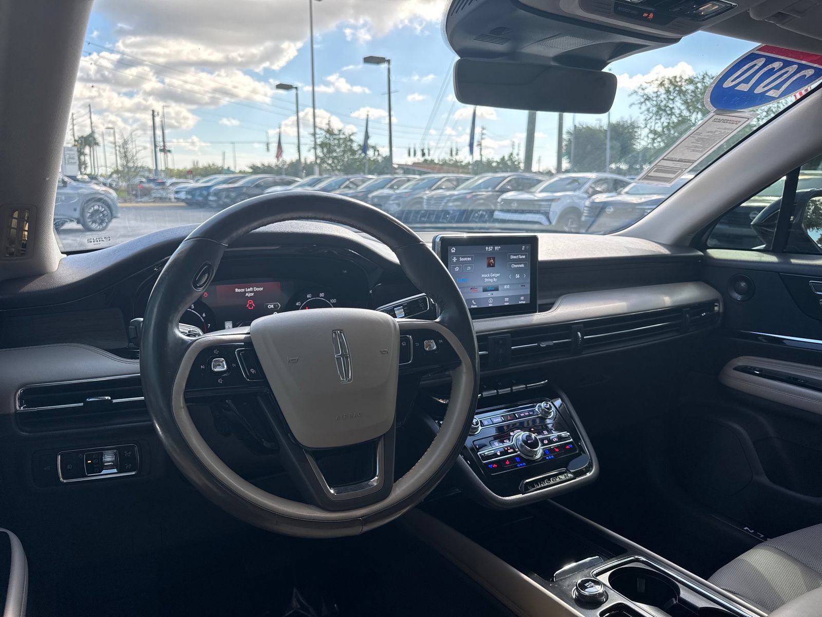 Used 2020 Lincoln Corsair Reserve w/ Equipment Group 201A FWD image 21