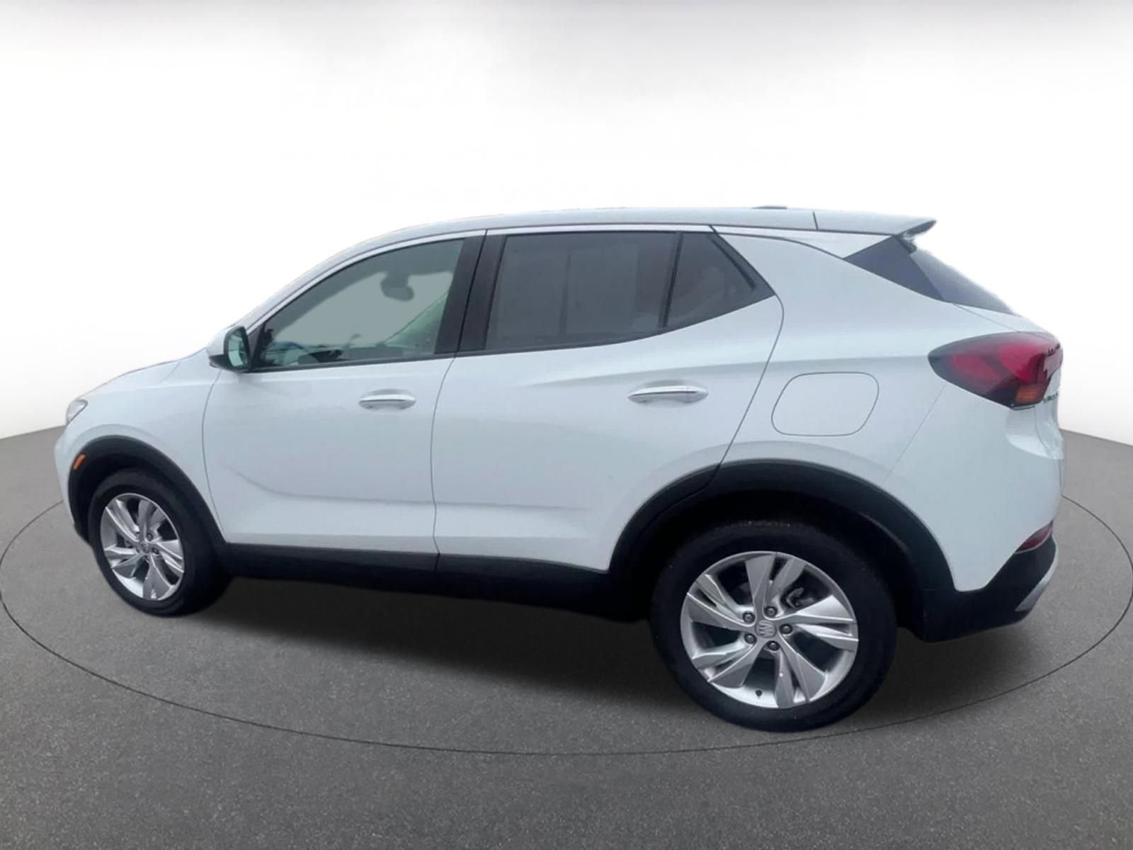 Used 2025 Buick Encore GX Preferred image 10