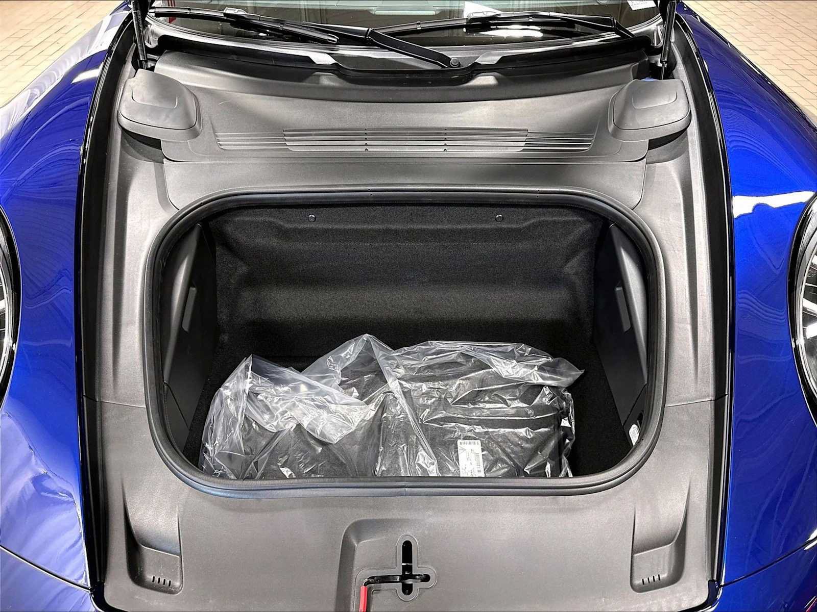 Used 2026 Porsche 911 Carrera S RWD image 39