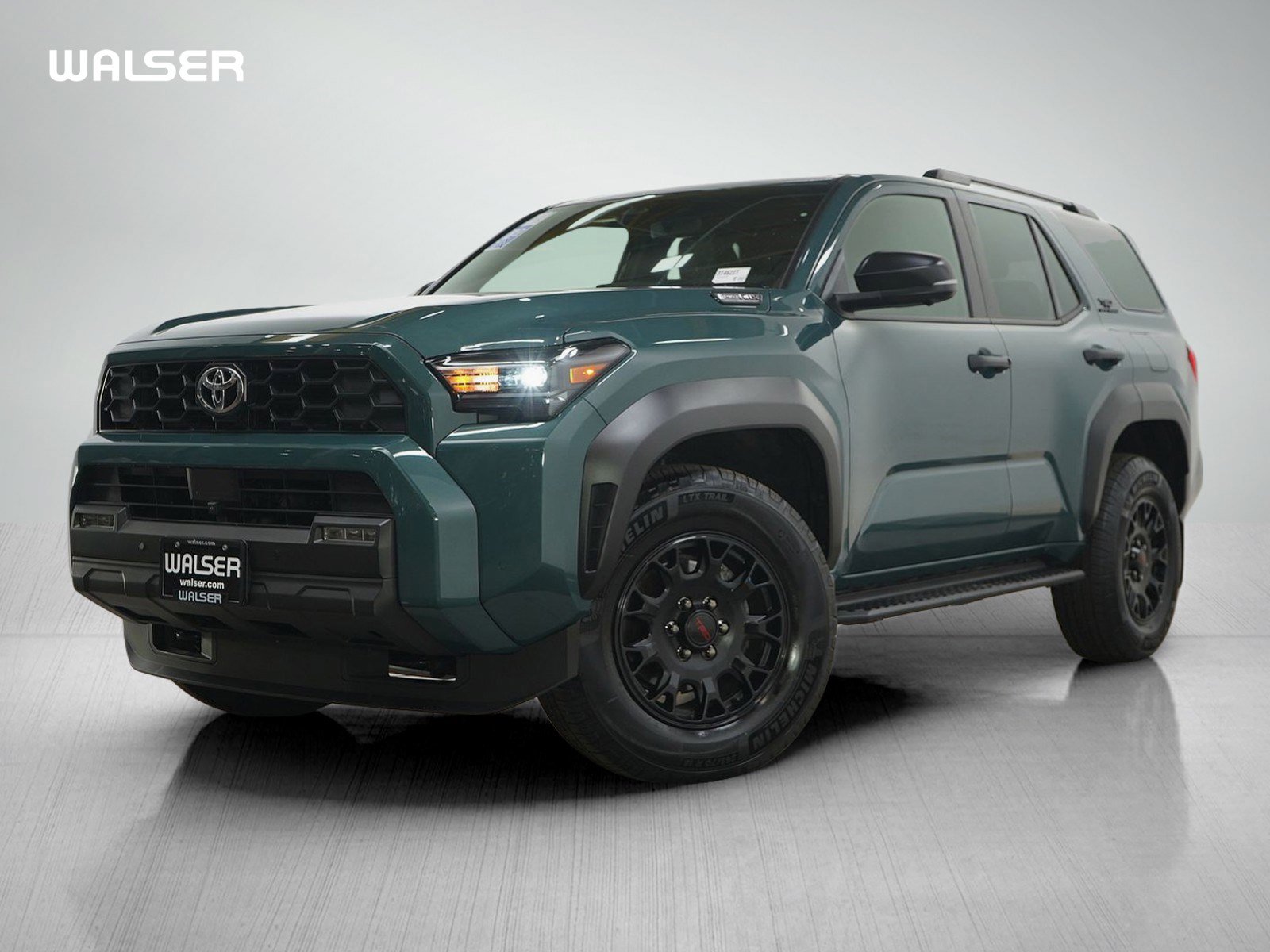 Used 2025 Toyota 4Runner TRD Off-Road Premium AWD/4WD image 1