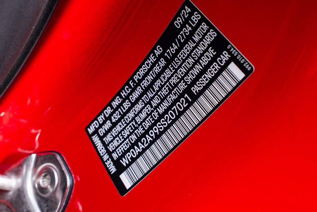 Used 2025 Porsche 911 Carrera RWD image 54