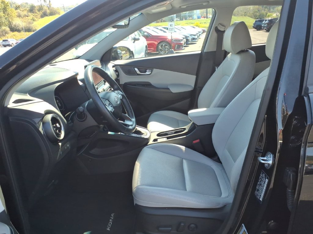 Used 2023 Hyundai Kona Limited w/ Cargo Package AWD/4WD image 14