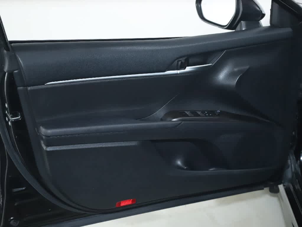 Certified 2023 Toyota Camry SE w/ Convenience Package FWD image 14