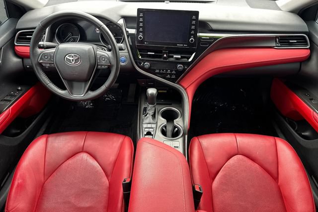 Used 2022 Toyota Camry XSE FWD image 15