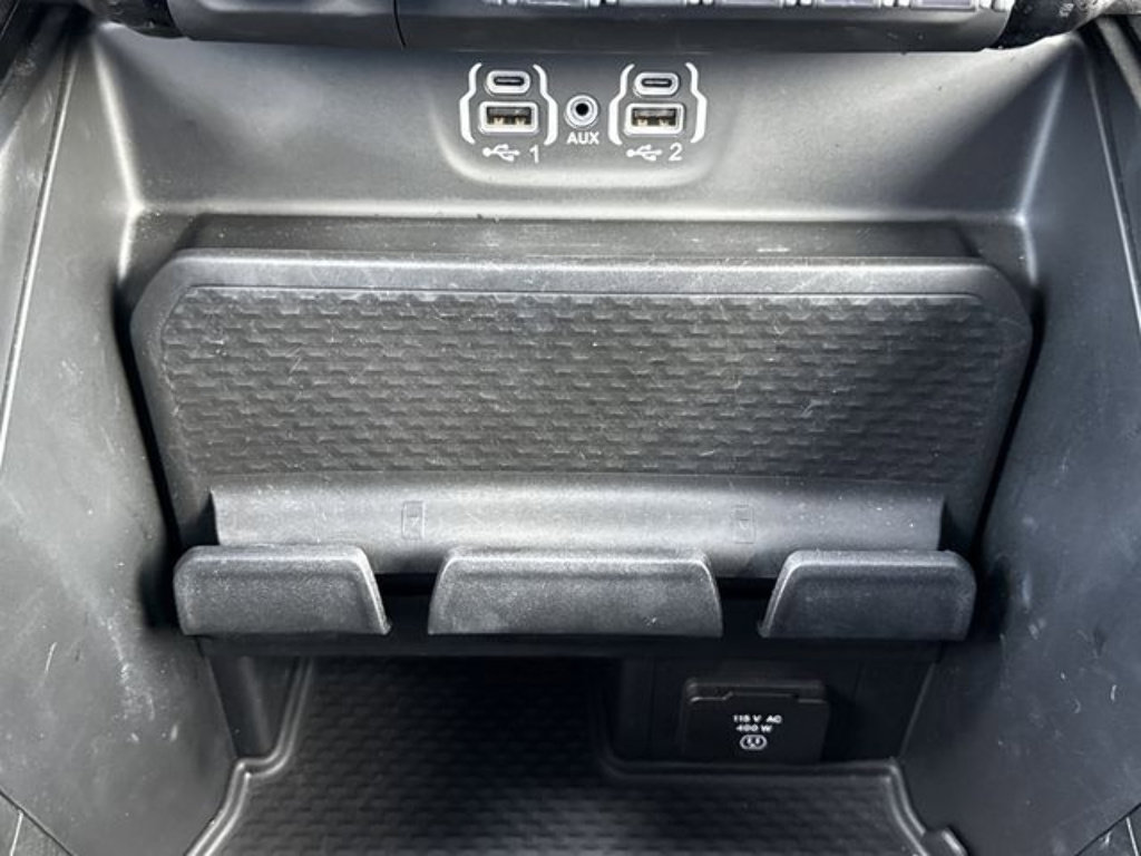 Used 2023 RAM 1500 Limited w/ Body Color Bumper Group AWD/4WD image 24