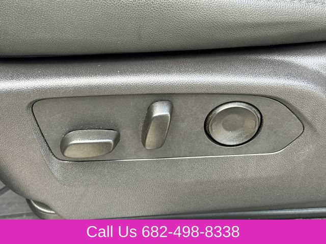 Used 2024 Chevrolet Silverado 2500 ZR2 w/ Technology Package AWD/4WD image 22