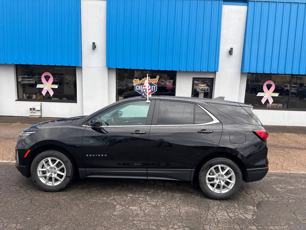 Used 2024 Chevrolet Equinox LT AWD/4WD image 19