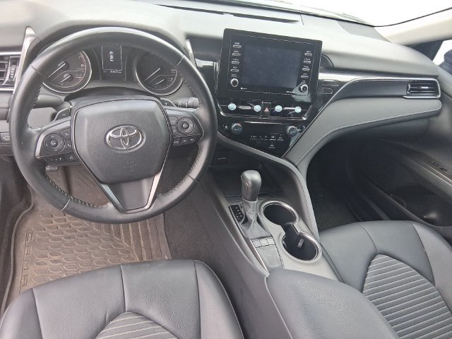 Used 2023 Toyota Camry SE FWD image 12