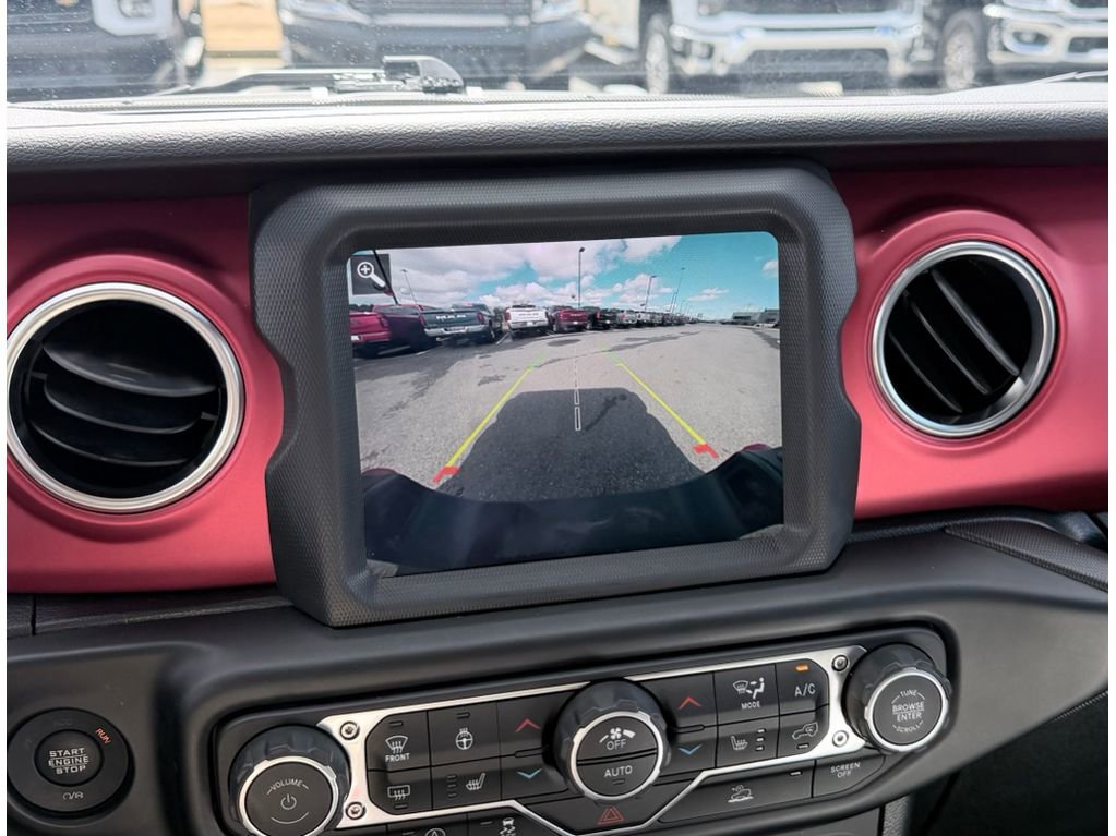 Used 2021 Jeep Gladiator Rubicon image 16