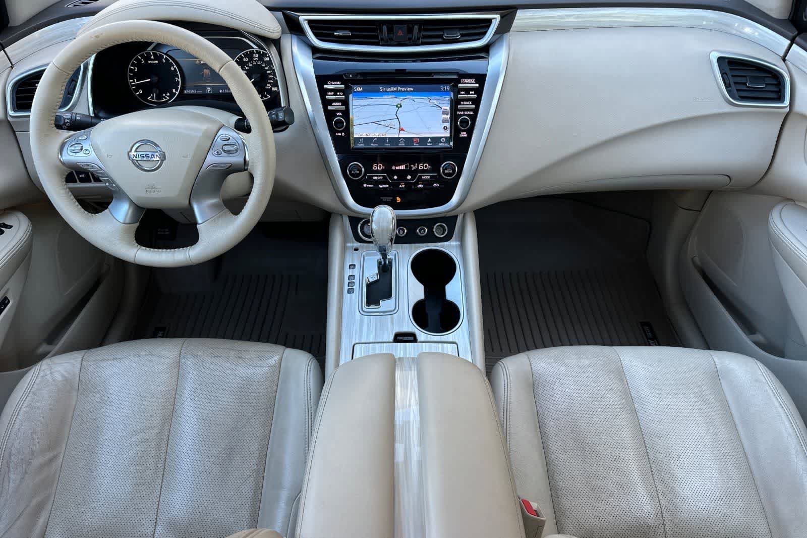 Used 2015 Nissan Murano Platinum w/ Platinum Technology Package image 3