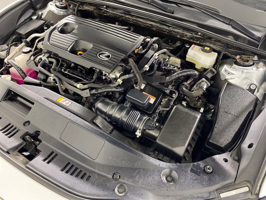 Certified 2022 Lexus ES 300h F Sport w/ Accessory Package 2 FWD image 36