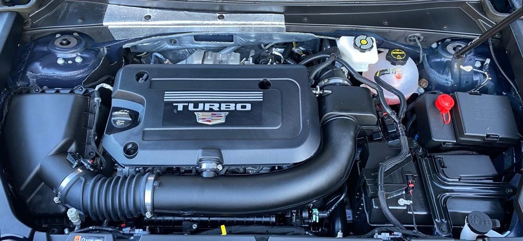 Used 2025 Cadillac XT4 Sport image 11