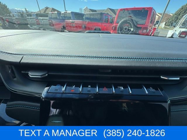 Used 2022 Jeep Grand Cherokee Trailhawk w/ Advanced Protech Group II image 17