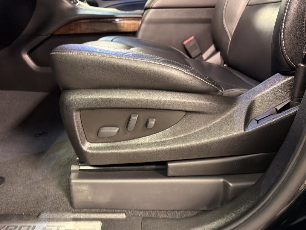 Used 2019 Chevrolet Tahoe LT RWD image 25