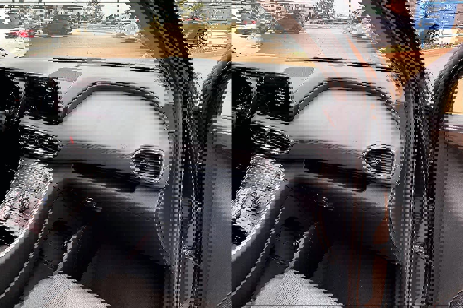 Used 2023 Hyundai Santa Fe SEL image 31