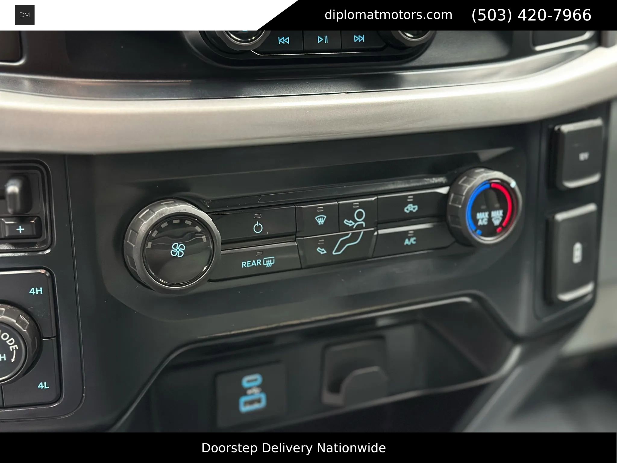 Used 2023 Ford F150 XLT w/ XTR Package image 28