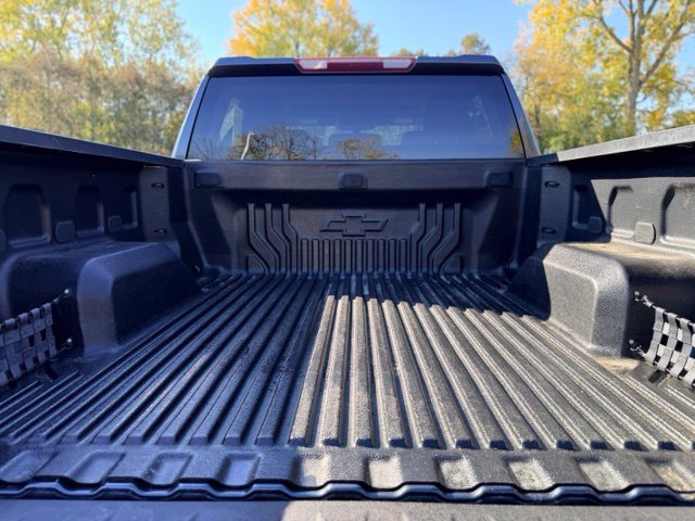 Used 2021 Chevrolet Silverado 1500 Custom AWD/4WD image 24