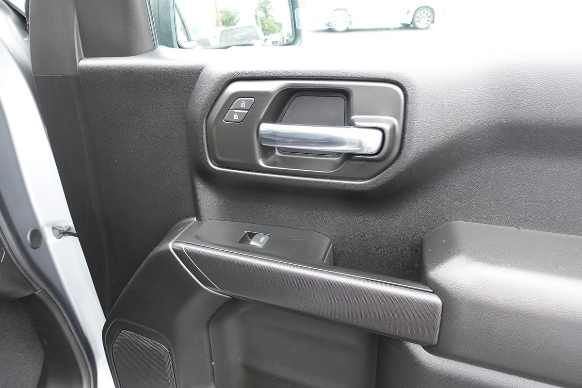 Used 2024 Chevrolet Silverado 1500 Custom w/ Rally Edition AWD/4WD image 32