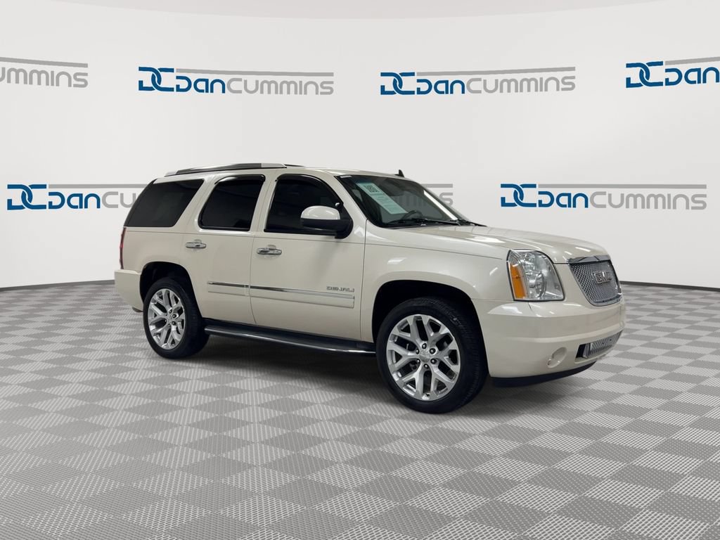 Used 2013 GMC Yukon Denali AWD/4WD image 2
