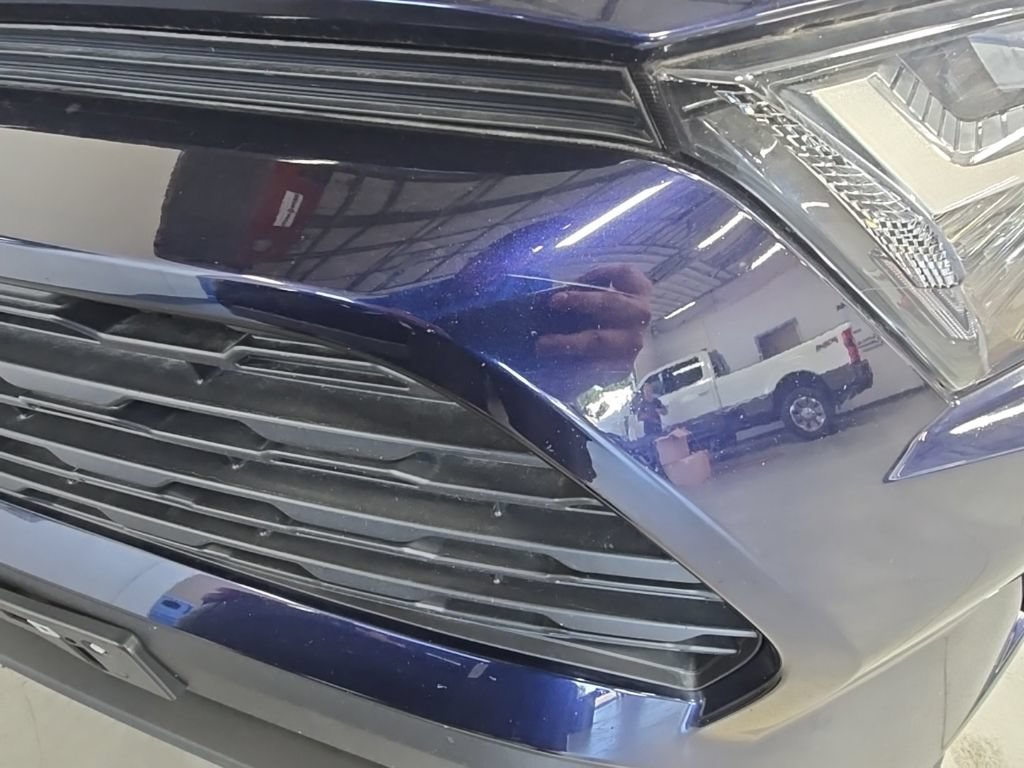 Used 2022 Toyota RAV4 XLE AWD/4WD image 8