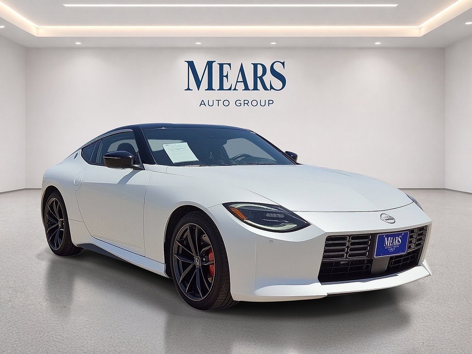 Used 2024 Nissan Z Performance w/ Floor Mat Package RWD image 7