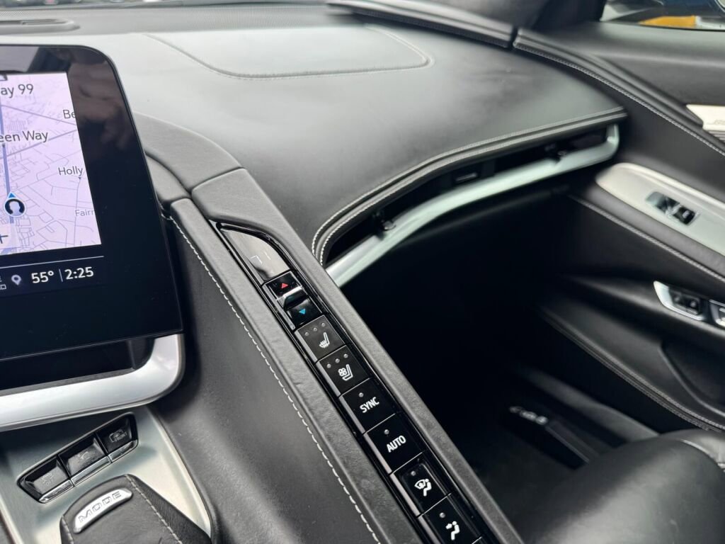 Used 2022 Chevrolet Corvette Stingray image 14