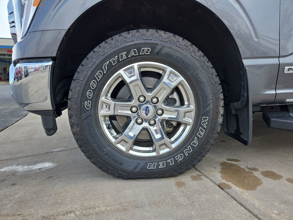 Used 2022 Ford F150 XLT w/ Equipment Group 302A High image 10