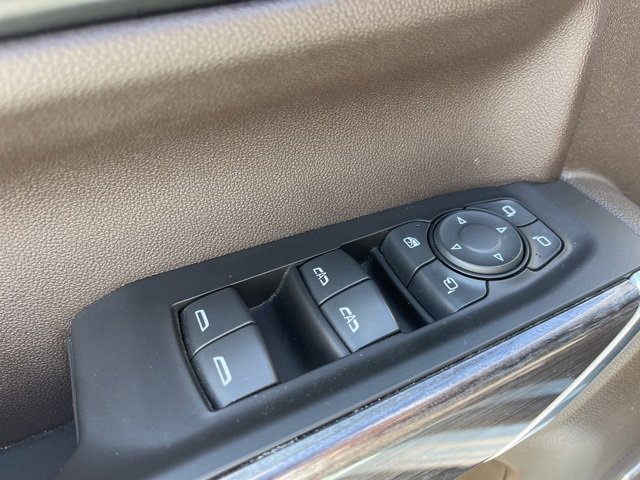 Used 2021 Chevrolet Silverado 1500 LTZ w/ LTZ Premium Package image 15