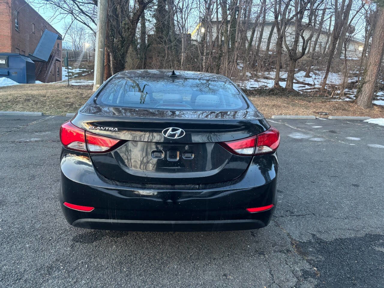 Used 2016 Hyundai Elantra SE image 6