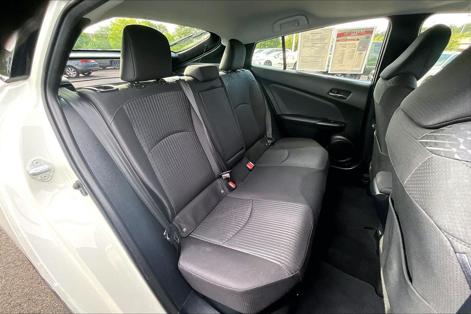 Used 2016 Toyota Prius Three w/ Advanced Technology Package FWD image 25