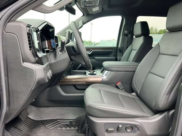 New 2026 Chevrolet Silverado 2500 LT w/ All Star Edition AWD/4WD image 4