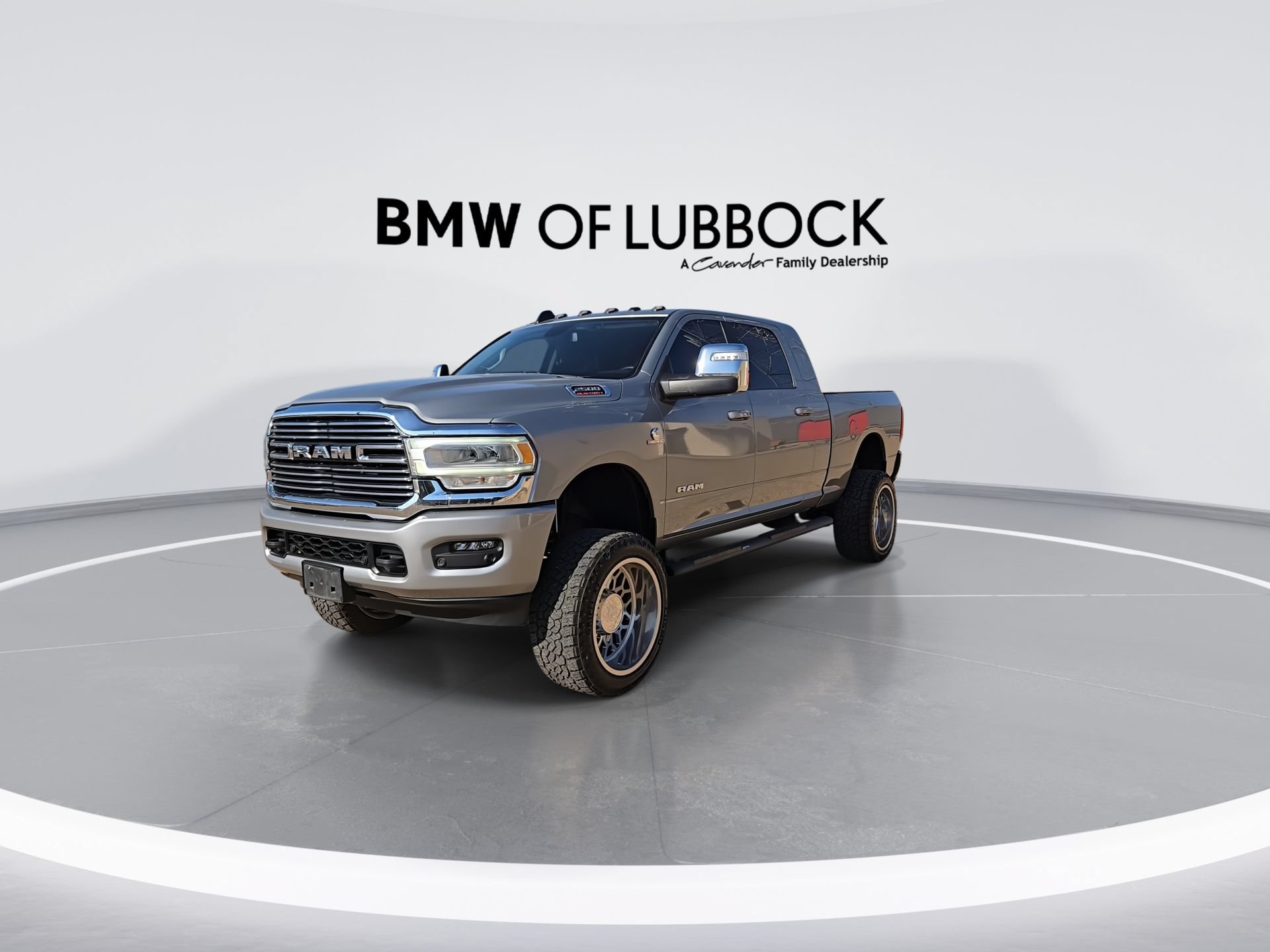 Used 2023 RAM 2500 Laramie AWD/4WD image 5