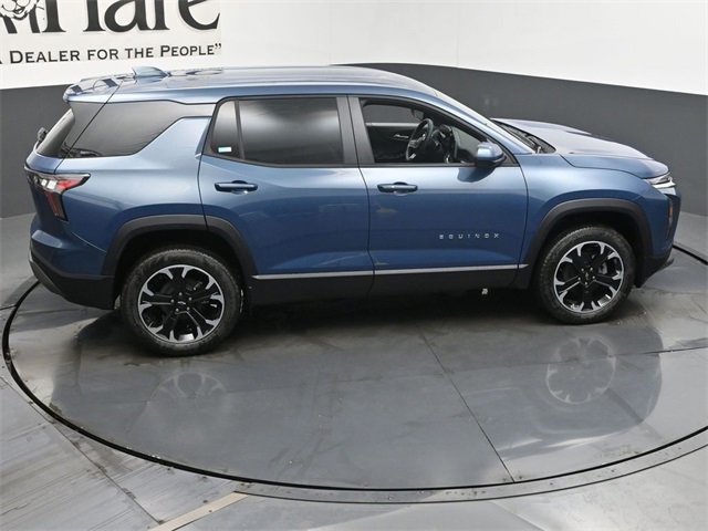 New 2026 Chevrolet Equinox LT image 17