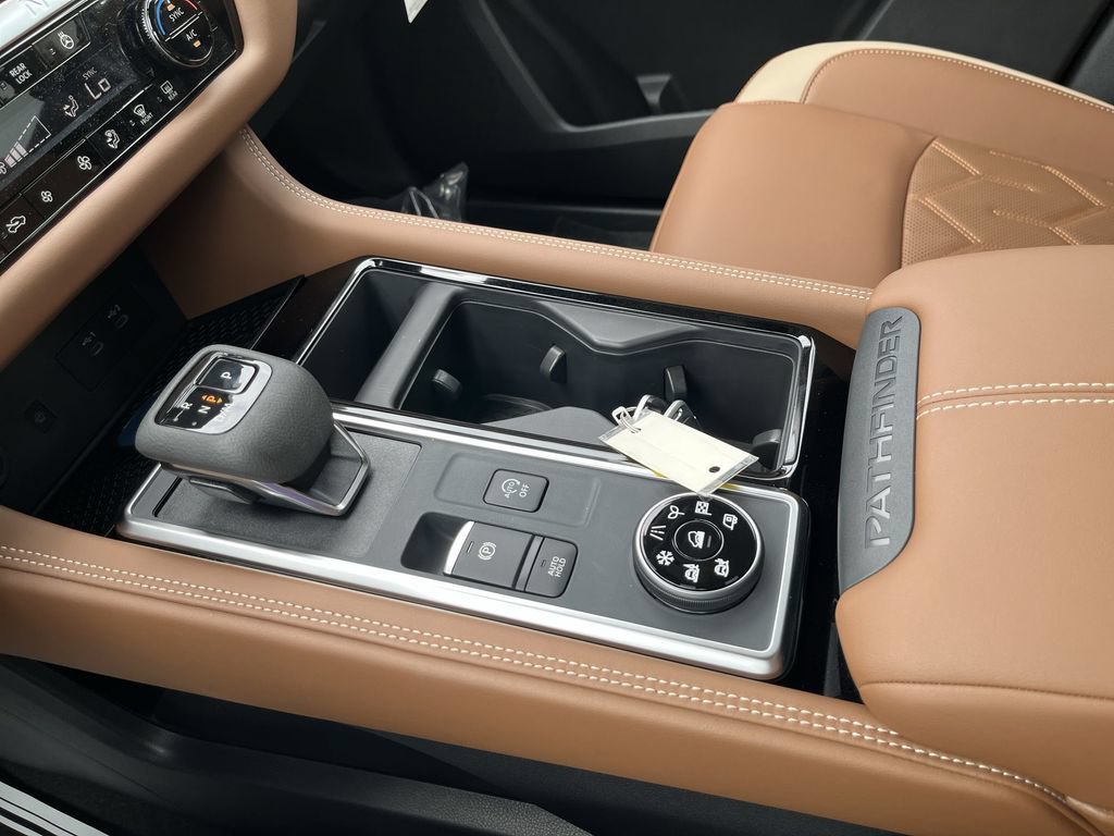 New 2026 Nissan Pathfinder Platinum AWD/4WD image 20