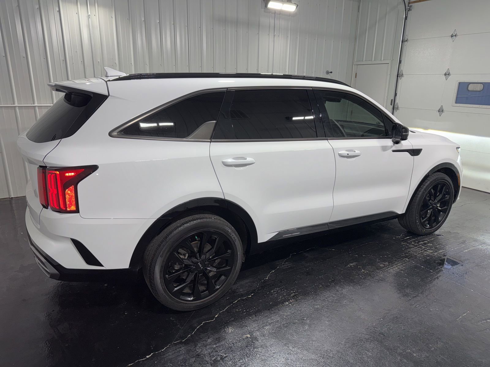 Used 2022 Kia Sorento SX FWD image 3