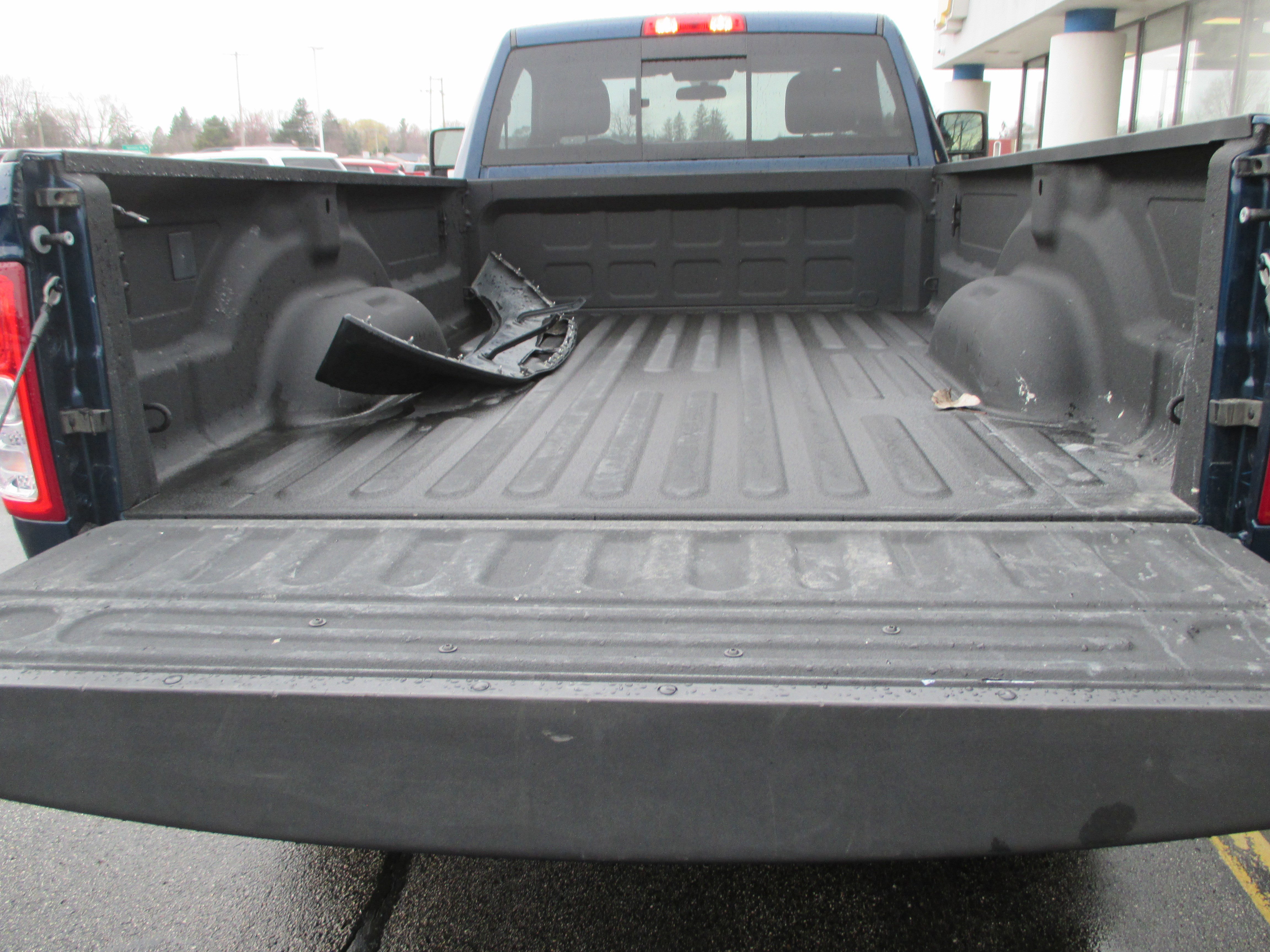Used 2024 RAM 2500 Tradesman w/ Chrome Appearance Group AWD/4WD image 9