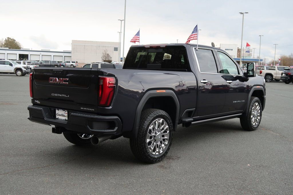 New 2026 GMC Sierra 2500 Denali w/ Denali Reserve Package image 5