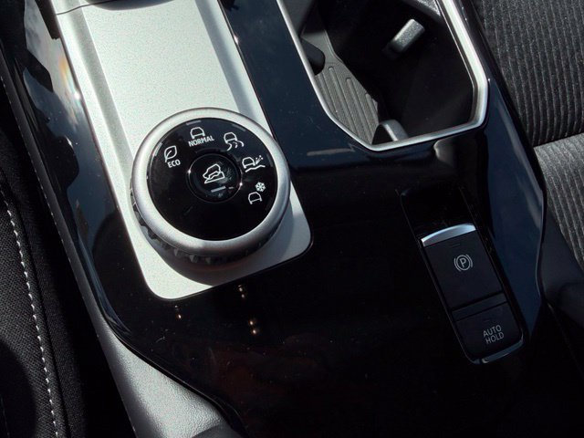 New 2026 Mitsubishi Outlander ES FWD image 29