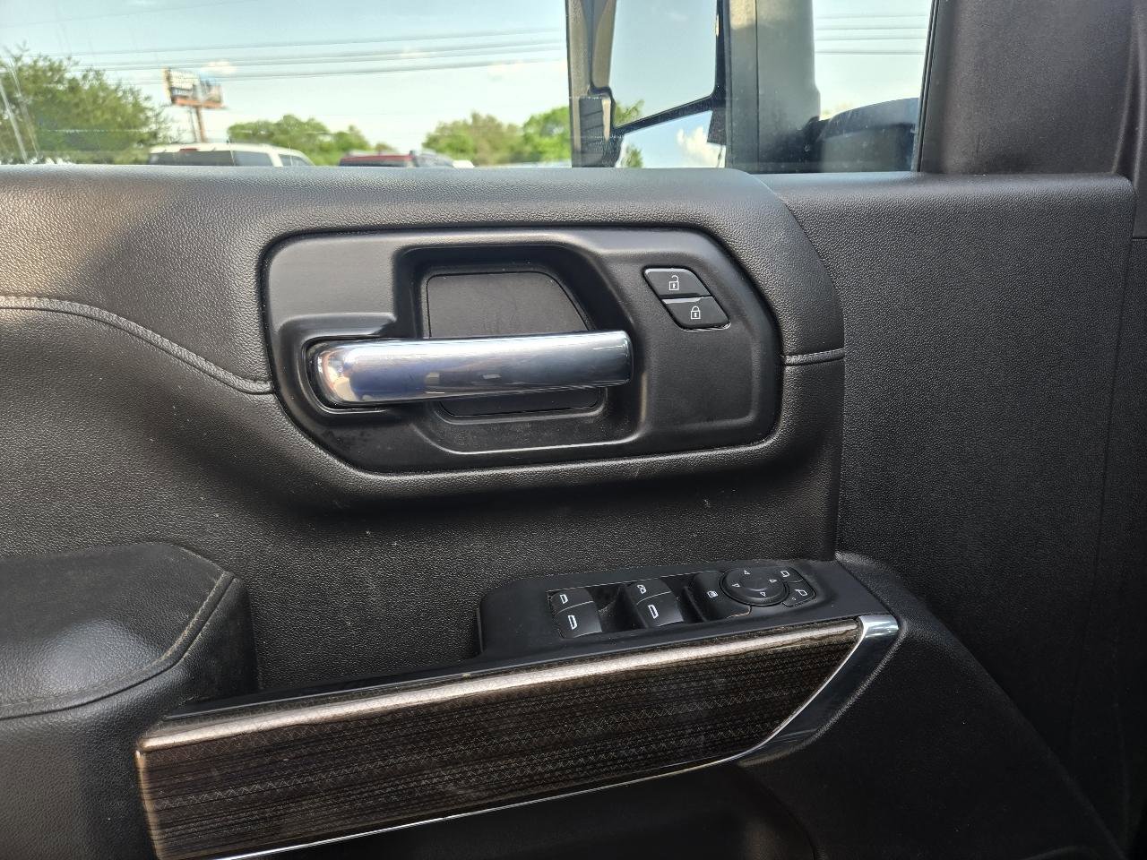 Used 2022 Chevrolet Silverado 3500 LT w/ Convenience Package AWD/4WD image 15