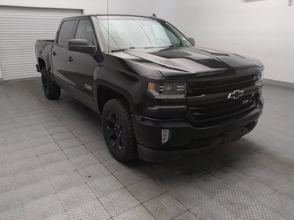 Used 2018 Chevrolet Silverado 1500 LTZ Z71 w/ Midnight Edition AWD/4WD image 13
