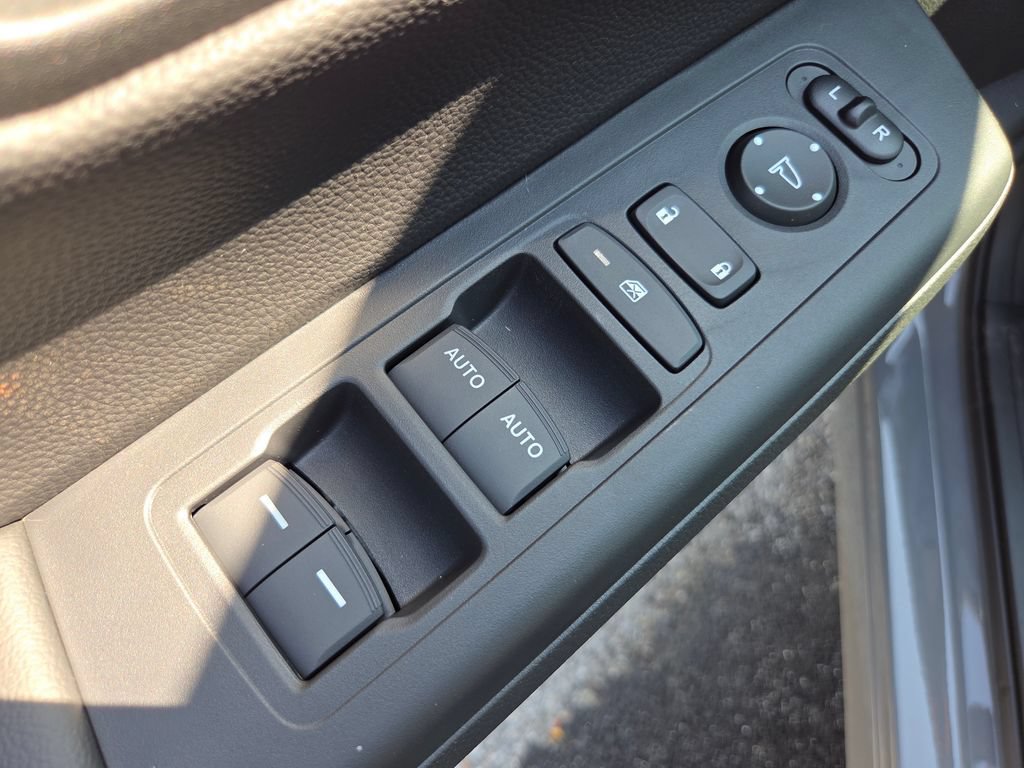 New 2027 Honda CR-V EX image 30