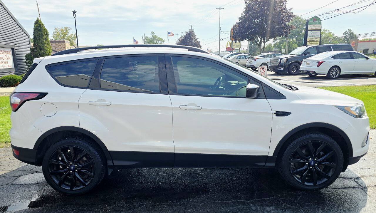 Used 2018 Ford Escape SE w/ SE SYNC Package AWD/4WD image 7
