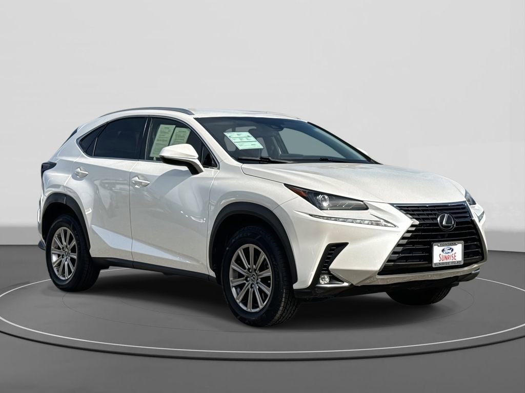 Used 2018 Lexus NX 300 FWD image 4