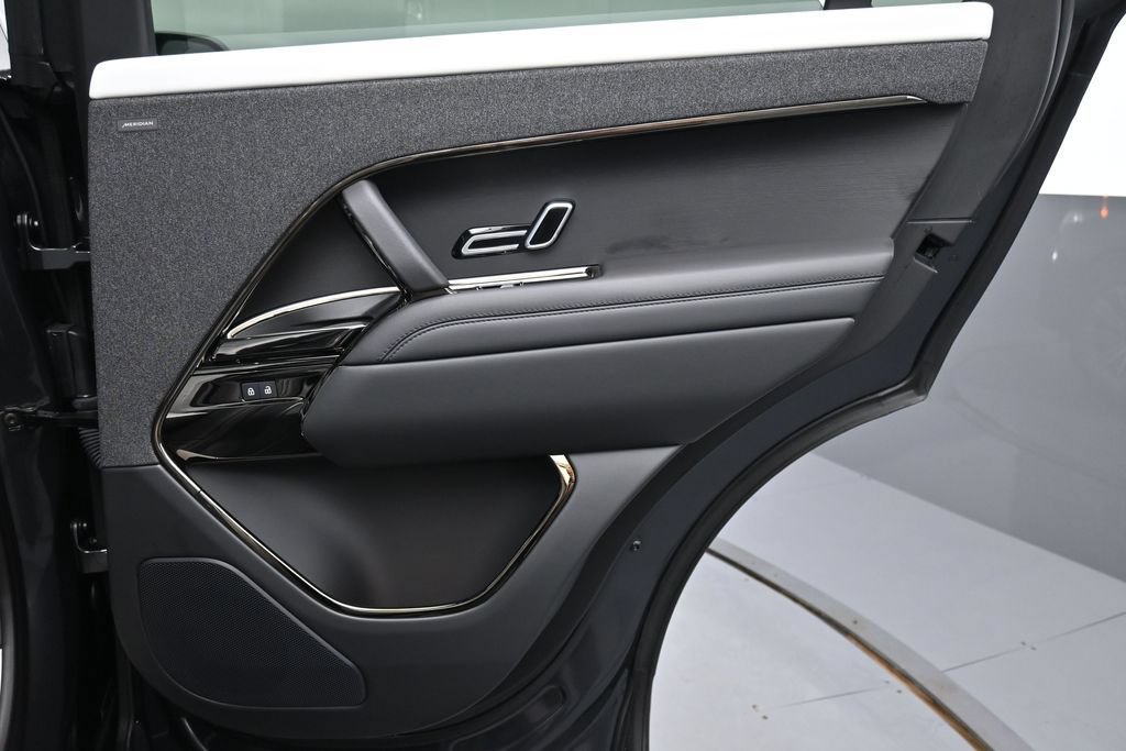 Used 2024 Land Rover Range Rover Sport Dynamic SE AWD/4WD image 25