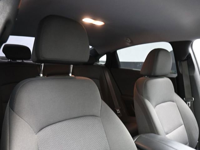 Used 2018 Chevrolet Malibu LT image 27