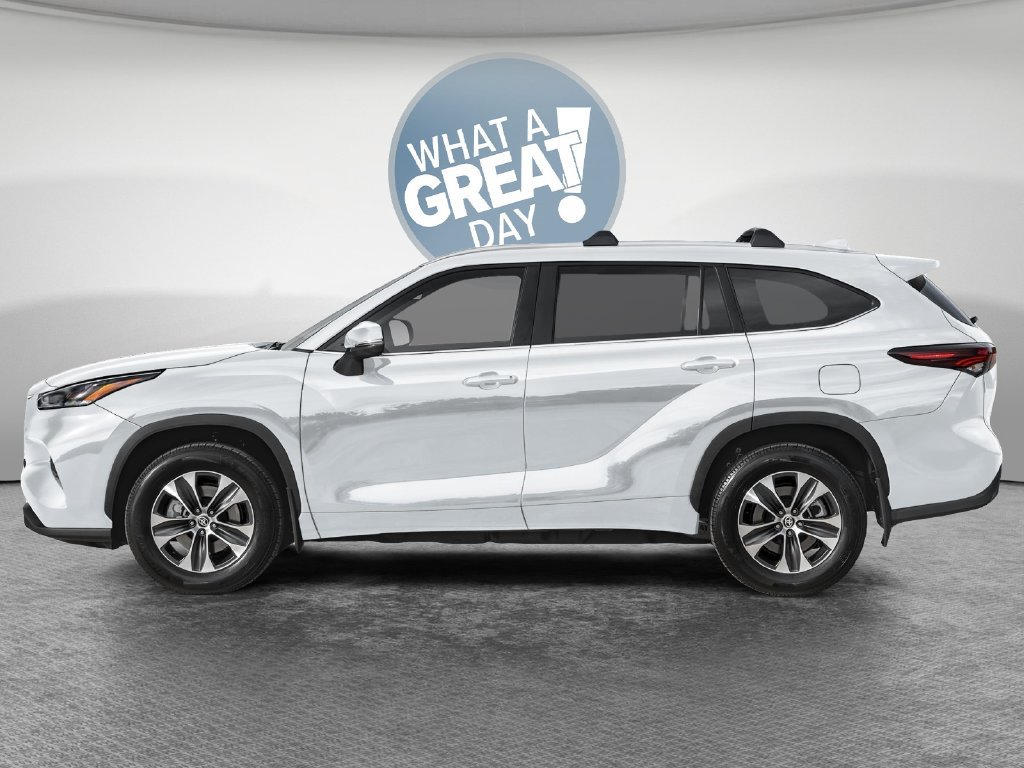 New 2026 Toyota Highlander XLE AWD/4WD image 3