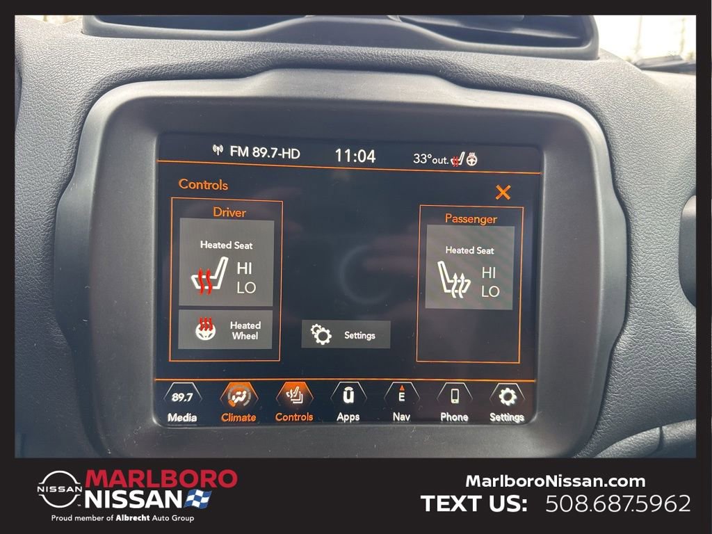 Used 2022 Jeep Renegade Trailhawk image 24